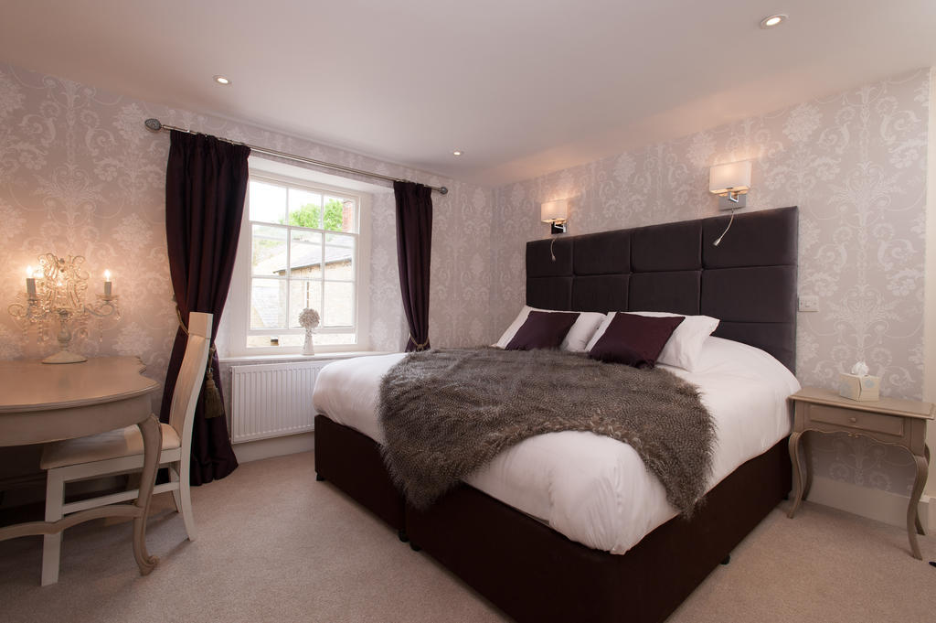 The Wychwood Inn Shipton under Wychwood Habitación foto